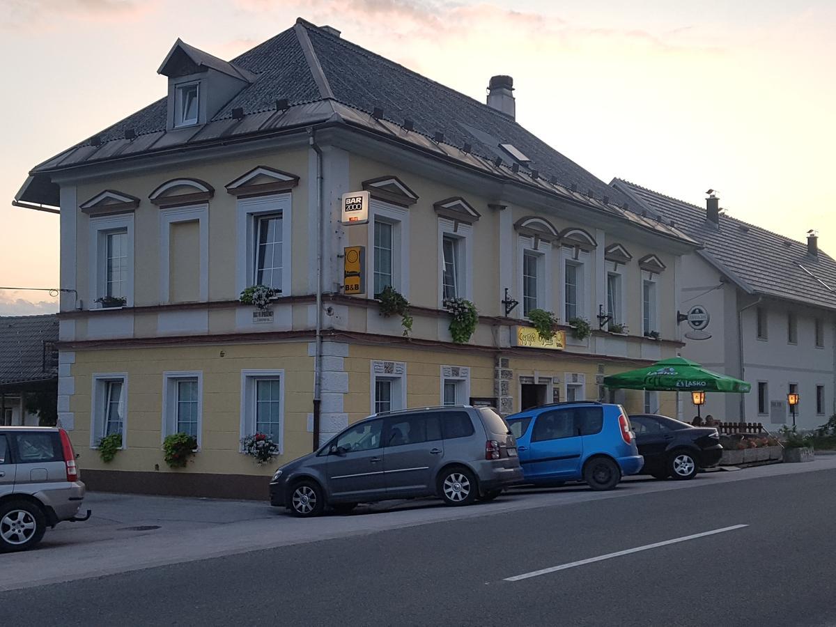 Guesthouse Osvald Zirovnica Kültér fotó