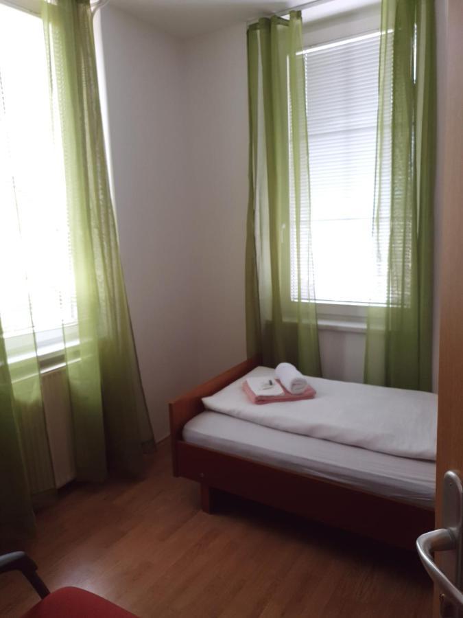 Guesthouse Osvald Zirovnica Kültér fotó